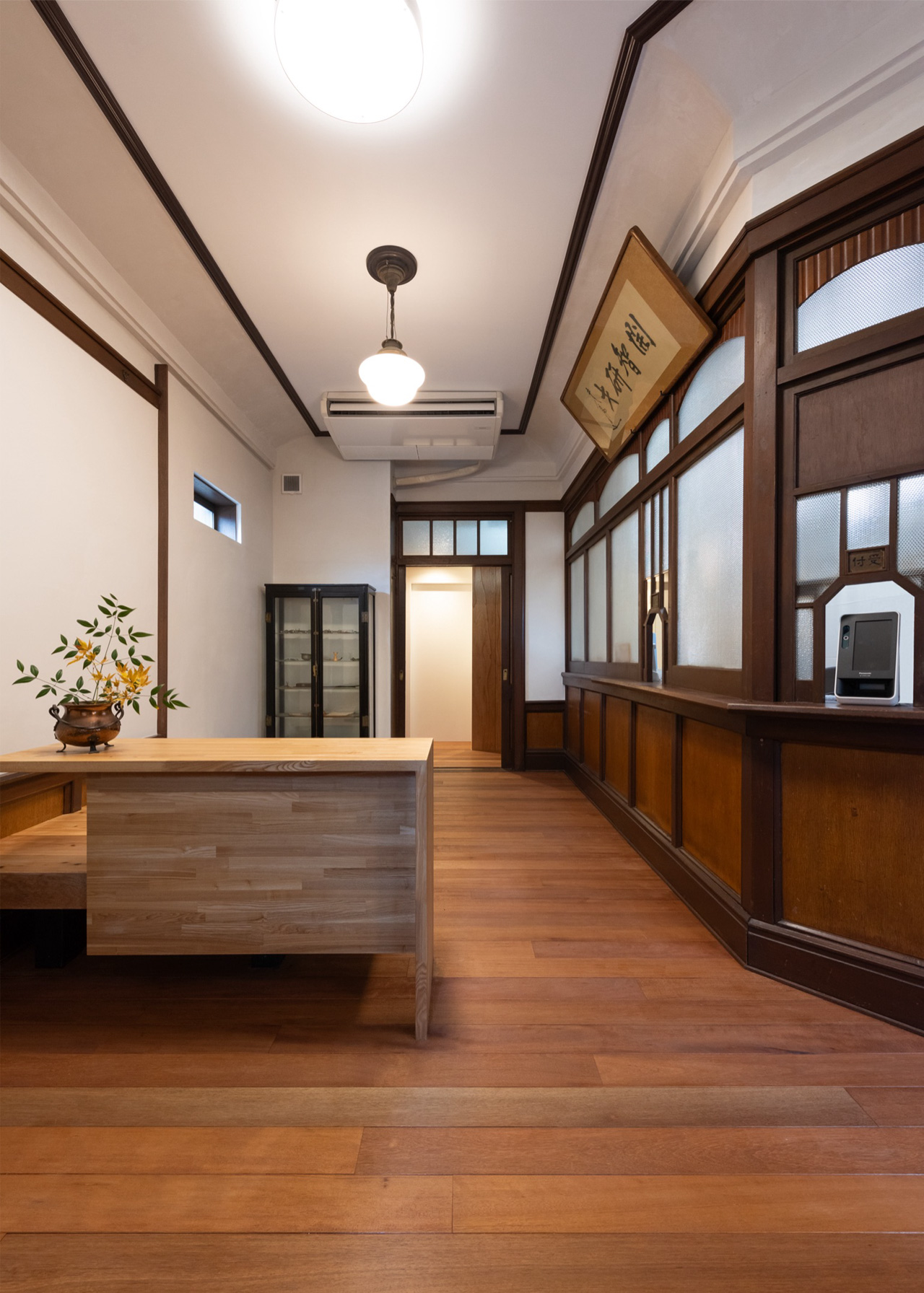 耳鼻咽喉科鈴木医院様待合室2